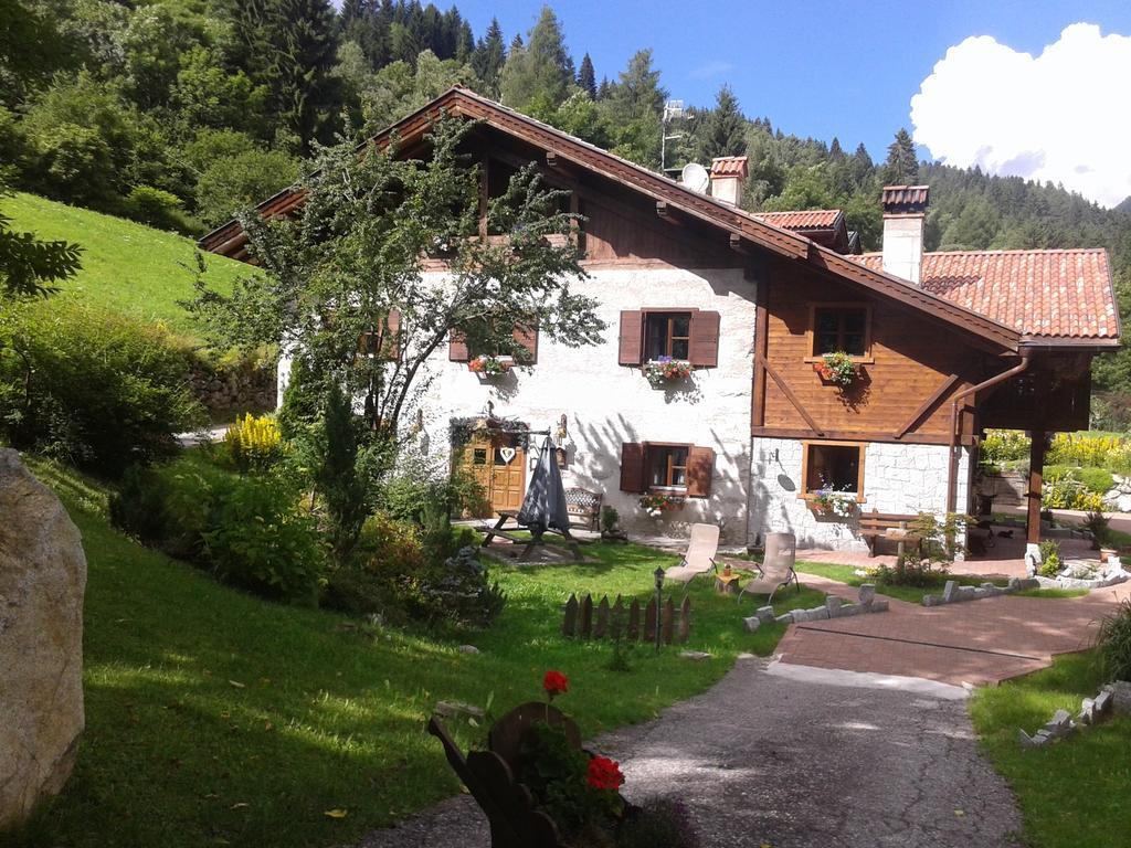 Maso Pin Bed & Breakfast Madonna Eksteriør bilde