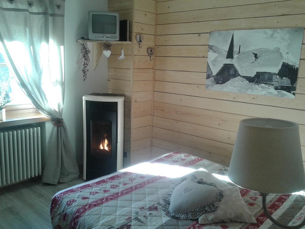 Maso Pin Bed & Breakfast Madonna Eksteriør bilde