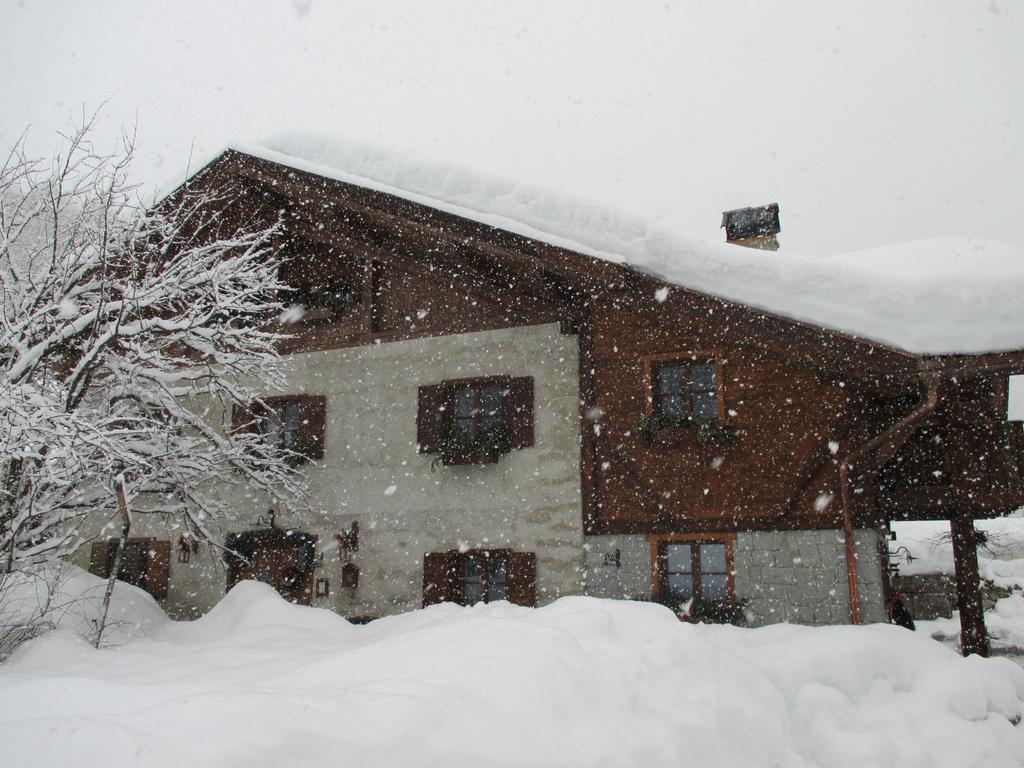 Maso Pin Bed & Breakfast Madonna Eksteriør bilde
